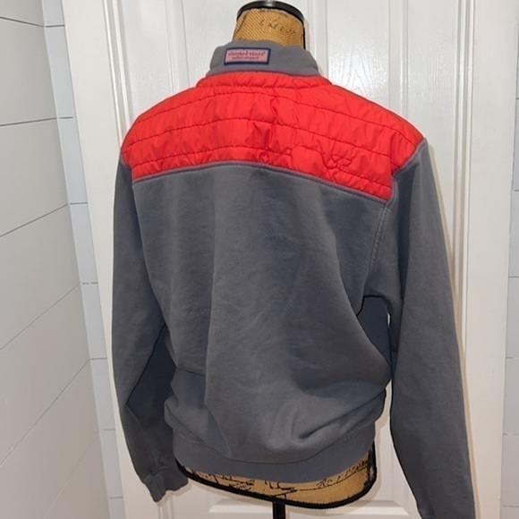 Vineyard Vines 1/4 Zip Pullover, Size Small. - Picture 5 of 13
